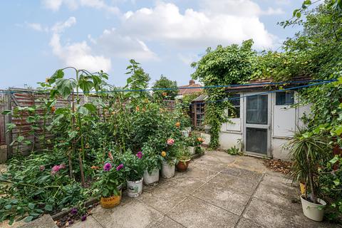 undefined, Bearstead Rise, London