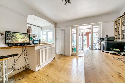 139 White Horse Hill, Chislehurst, BR7 6DQ