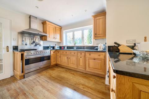 undefined, Cookham Dene Close, Chislehurst