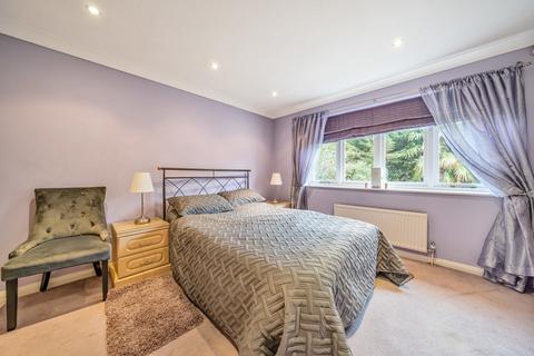 9 Windsor Close, Chislehurst, BR7 6TD