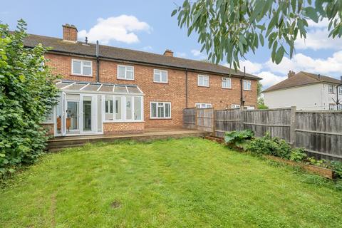 123 Slades Drive, Chislehurst, BR7 6JZ