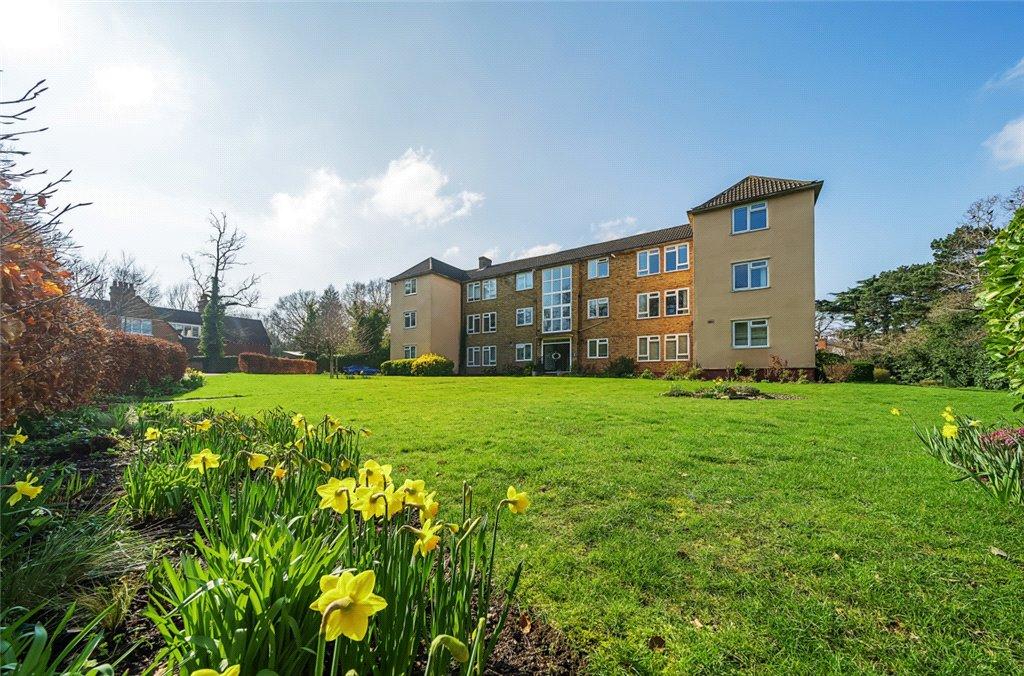 Kemnal Road, Chislehurst 2 bed apartment for sale £475,000