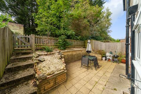 101 Lower Camden, Chislehurst, BR7 5JD