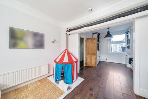 4 bedroom terraced house for sale, Spa Hill, London