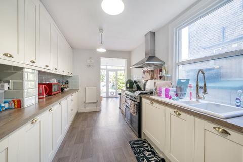 124 Spa Hill, London, SE19 3TU