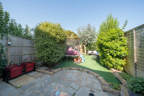 124 Spa Hill, London, SE19 3TU