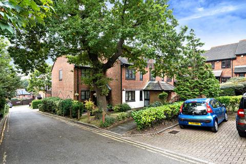 2 bedroom apartment for sale, Cuthbert Gardens, London