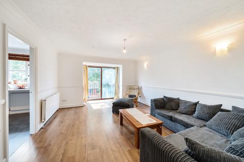 2 bedroom apartment for sale, Cuthbert Gardens, London