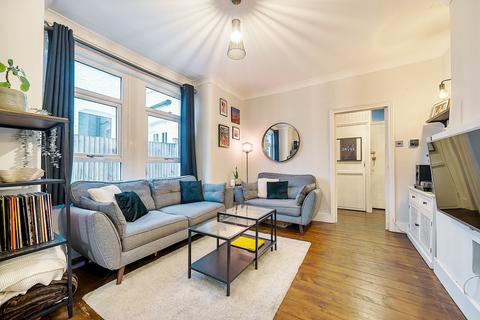 27a Gilbey Road, London, SW17 0QQ