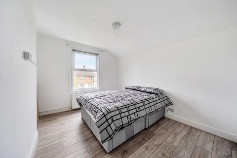2 bedroom apartment for sale, Brownhill Road, Catford, London