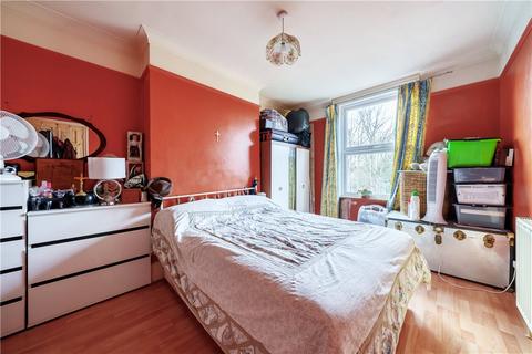 22 Penberth Road, London, SE6 1ES