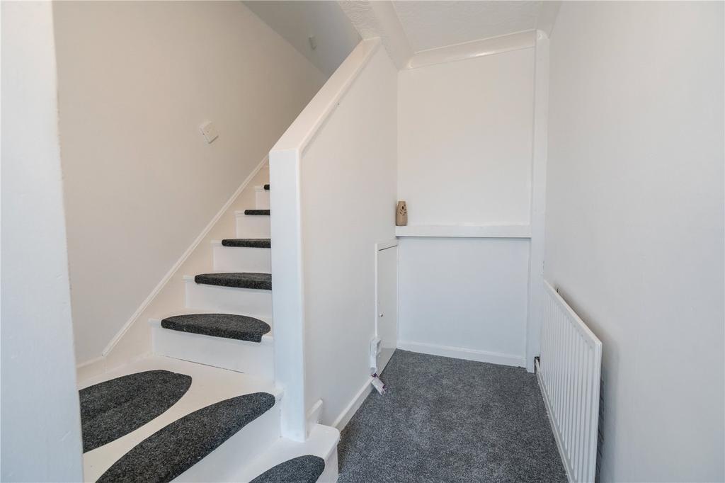 Carnforth Crescent, Grimsby, Lincolnshire, DN34 3 bed terraced house for sale £100,000