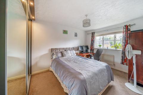 3 bedroom end of terrace house for sale, Shaw Road, Dulwich, London