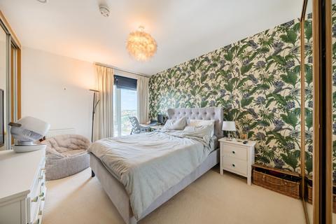 1 bedroom apartment for sale, Telcon Way, London