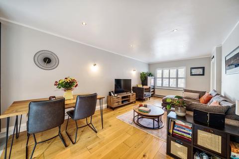 2 bedroom end of terrace house for sale, Ormiston Road, London