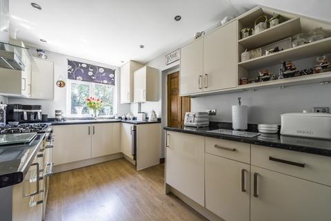 161 Restons Crescent, London, SE9 2JH