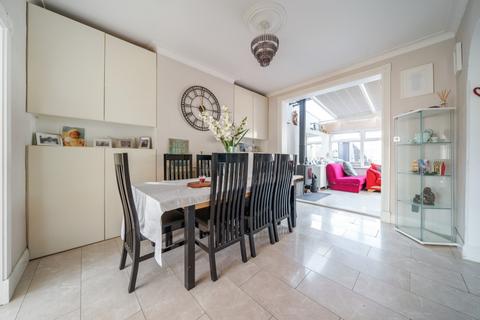 689 Sidcup Road, London, SE9 3AQ