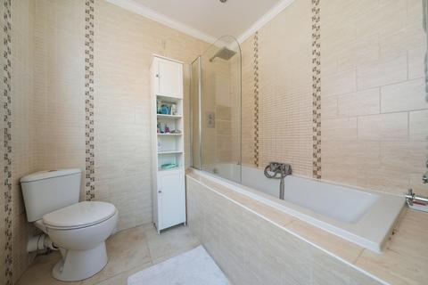 689 Sidcup Road, London, SE9 3AQ