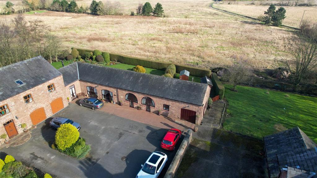 Rabbit Lane, Burscough, Ormskirk, L40 8JJ 3 bed barn conversion for