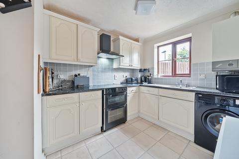 26 Ravenscroft Crescent, London, SE9 4LL