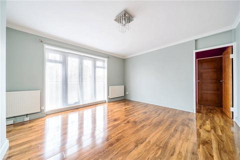 34 Southend Close, London, SE9 2SF