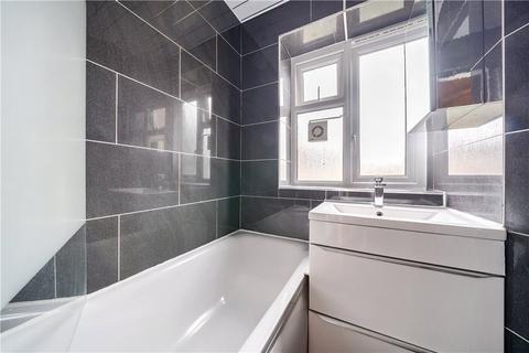 34 Southend Close, London, SE9 2SF