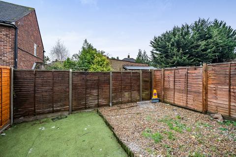 26 High Point, London, SE9 3NZ
