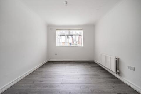 26 High Point, London, SE9 3NZ