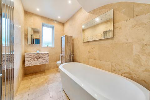 23 Ilfracombe Road, Bromley, BR1 5HB