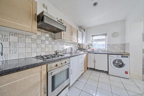 2 bedroom apartment for sale, Burnt Ash Lane, Bromley, Kent