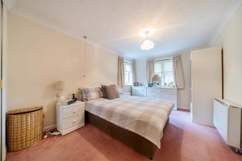 2 bedroom apartment for sale, Marvels Lane, London
