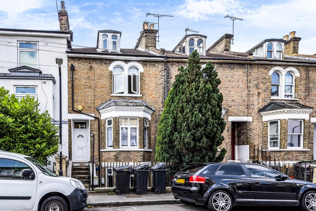 Darnley Street, Gravesend 1 bed apartment for sale £150,000