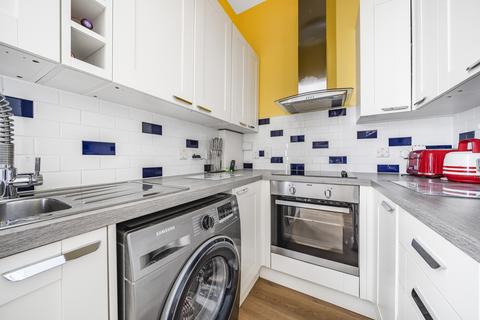 50b Pier Road, Northfleet, Gravesend, DA11 9NB