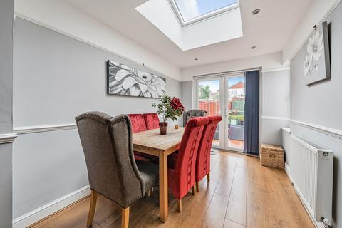 266 Burnt Ash Hill, London, SE12 0QD