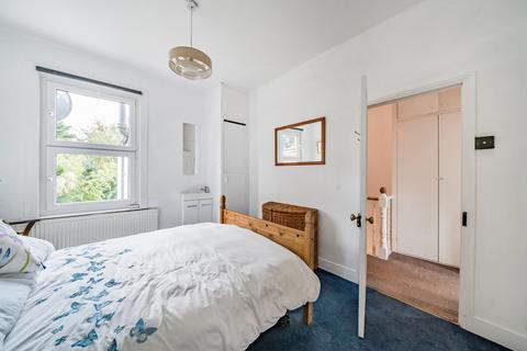 87 Effingham Road, London, SE12 8NT