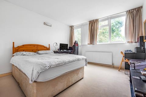 2 bedroom apartment for sale, Granville Park, London