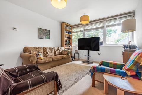 2 bedroom apartment for sale, Granville Park, London