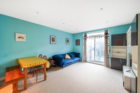 1 bedroom apartment for sale - Desvignes Drive, London