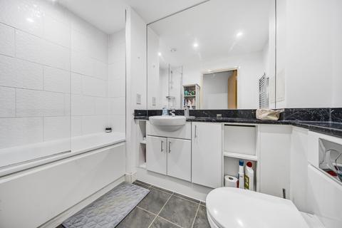 Flat 70, Venice Corte, 2 Elmira Street, London, SE13 7FW