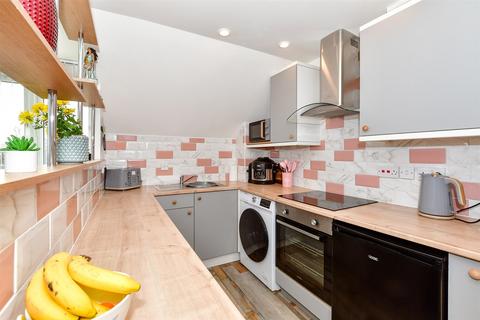 2 bedroom apartment for sale - Mountfield Road, New Romney, Kent