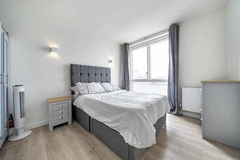 1 bedroom apartment for sale - Varcoe Road, London