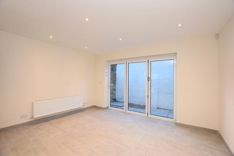 2 bedroom apartment for sale, Oakley Place, Southwark, London