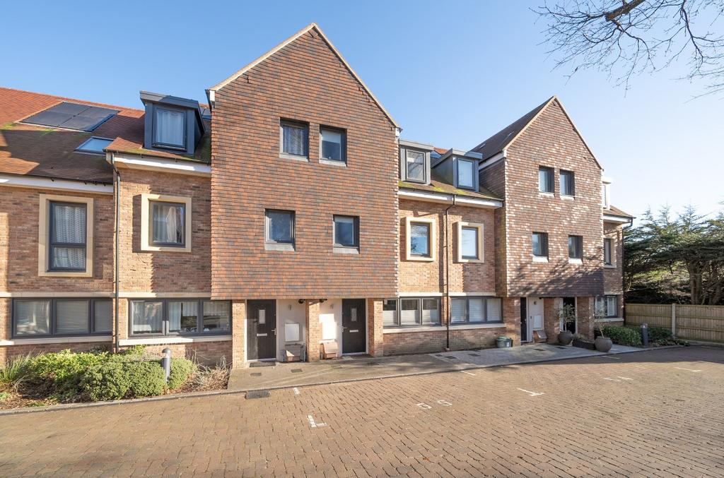 Spindle Mews, Locksbottom, Kent 4 bed terraced house for sale £700,000