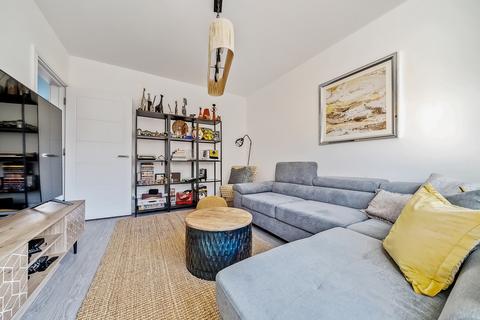 7 Adit Road, Erith, DA8 1FQ