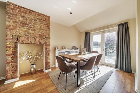 73 Heath Way, Erith, DA8 3LZ
