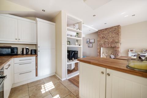 73 Heath Way, Erith, DA8 3LZ