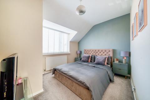 73 Heath Way, Erith, DA8 3LZ