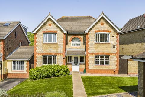37 Tregony Road, Orpington, BR6 9XD
