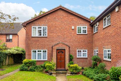 2 Audley Walk, Orpington, BR5 4RJ