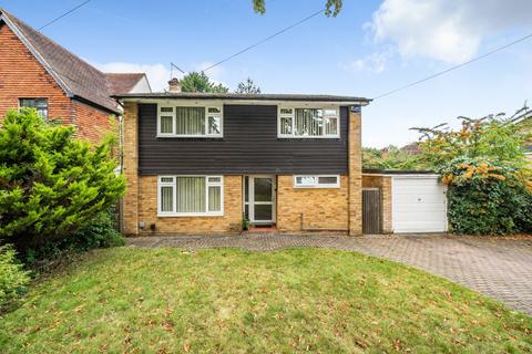 2 Warren Avenue, Orpington, BR6 6HX